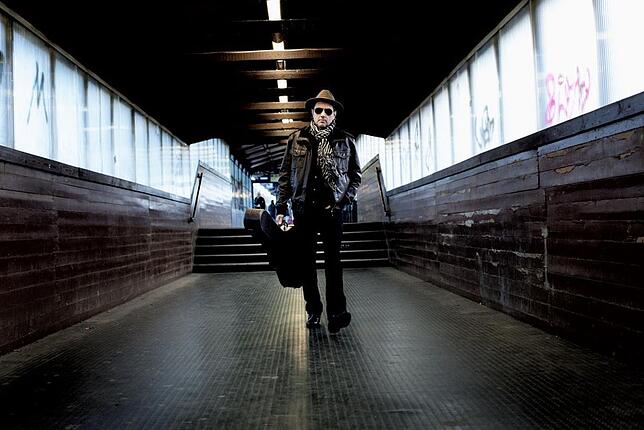 Stefan Waggershausen ist nach wie vor im Musikbusiness aktiv. Foto: Jim Rakete
