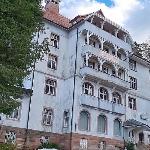 Verlassen, vergessen, aufgeschlossen - so sieht es in den Lost Places der Region aus