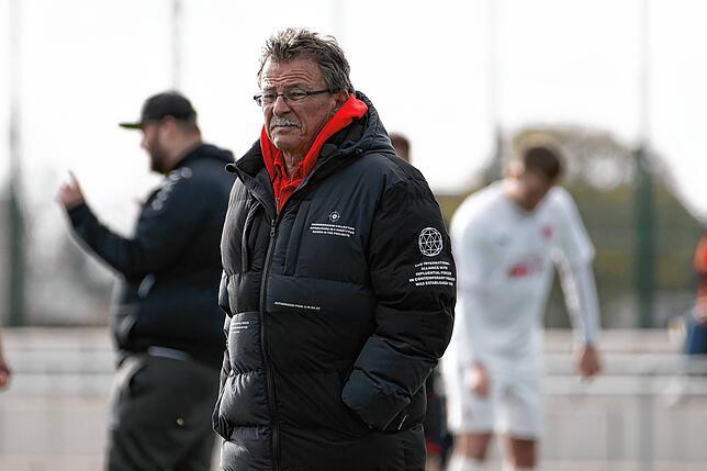 Bild 14: TuS Binzen kantert den FC RW Weilheim mit 8:0 &ndash; und wir haben Bilder!