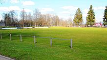 Auf dem Rasenplatz der DJK Villingen im Friedengrund passierte am Samstagnachmittag ein tragisches und folgenschweres Unglück.