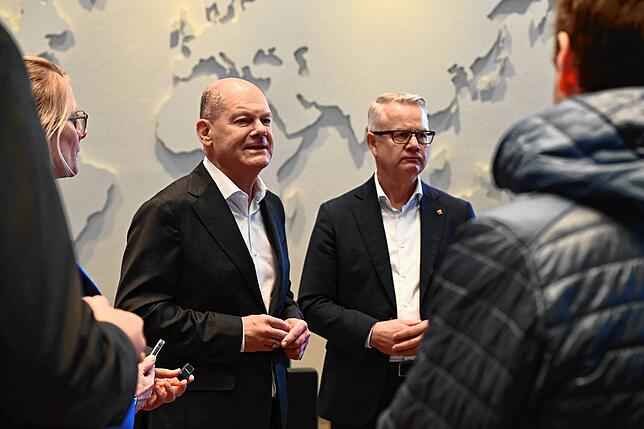 Bild 33: Kanzler Scholz besucht den Hochrhein - das sind die eindrücklichsten Bilder