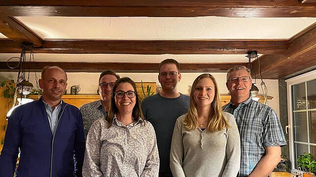 Der aktuelle Vorstand (von links): Stephan Gerspach (Schriftführer), Bodo Klomki (2. Vorsitzender), Nicole Allgaier (1. Vorsitzende), ...