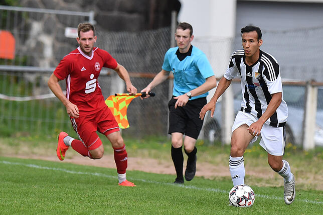 Bild 12: SV 08 Laufenburg holt in dramatischer Partie bei den SF Elzach-Yach einen Punkt &ndash; und wir haben die Bilder!