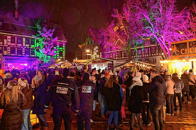 Bild 9: So schön ist der Weihnachtsmarkt in Schwenningen