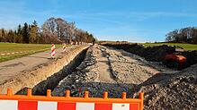 Für eine sichere Trinkwasserversorgung: Hier, auf der Gemarkung Oberalpfen, wird eine Abzweigung für die Ortsteile Gaiß und Eschbach ...