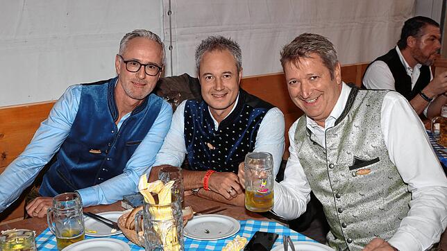 Bild 21: Fassanstich beim Deutsch-Schweizer Oktoberfest