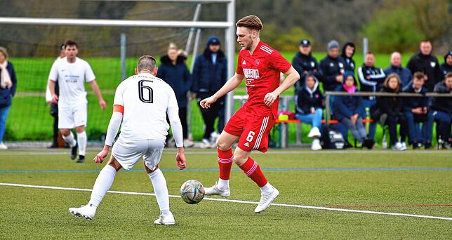 Bild 14: VfR Bad Bellingen siegt 3:1 bei der SG FC Wehr/Brennet &ndash; und wir haben Bilder!