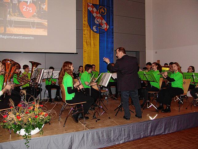 Bild 16: Volles Haus beim Neujahrsempfang der Gemeinde Salem