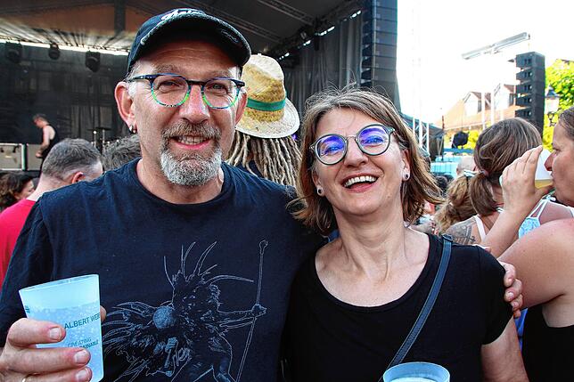 Patrick Nock hat vor 30 Jahren Skunk Anansie als Vorband von Lenny Kravitz kennengelernt. Heute ist er mit Ehefrau Claudia in Markdorf ...