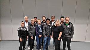 Der Vorstand des SV Waldhaus (von links): Lisa Baumgartner, Markus Birkenberger, Simone Sternberg, Stefan Vogelbacher, Angelika Bächle, ...