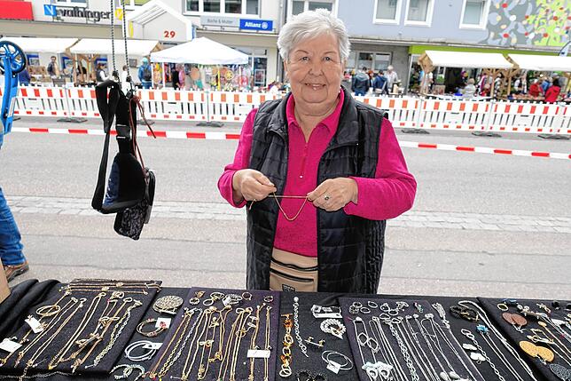 Bild 10: HGV beschert Familien einen schönen Markt