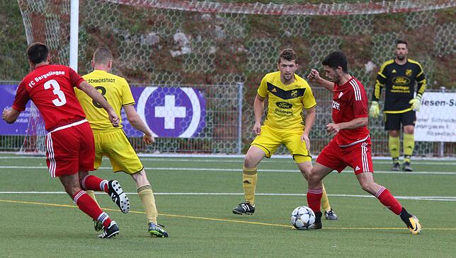 Bild 17: Bilder: FC Bergalingen zieht gegen SV Schwörstadt ins Pokal-Achtelfinale ein