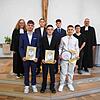 Die Konfirmanden sind Fabian Heinz, Anton Kraft, Simon Rangnau, Leon Langner, Nick Gutsch und Lars Alexander Quicker (von links).