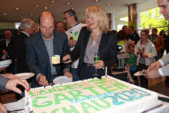 Bild 1: Es wurde gestritten, gepflanzt, flaniert und gefeiert: Die zehnjährige Geschichte der Landesgartenschau in 37 teils emotionalen Bildern