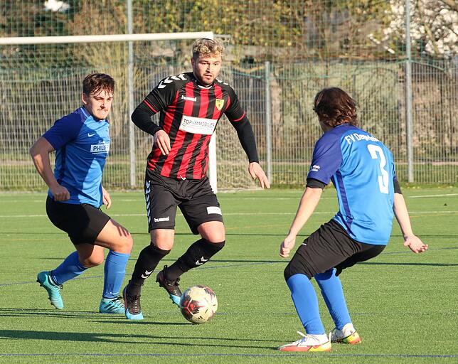 Führung: Kurz vor der Pause sorgte Routinier Anton Weiß – hier ein Archivbild – vom FSV Rheinfelden II für das 1:0 in der ...