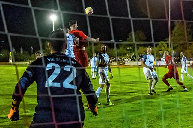 Bild 27: FC Tiengen 08 und VfB Waldshut trennen sich 1:1 &ndash; und wir haben Bilder!