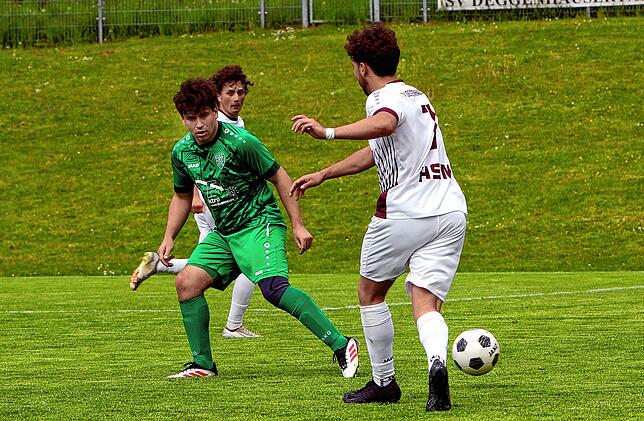 Bild 15: TSV Aach-Linz gewinnt 2:0 beim SV Deggenhausertal. Wir waren mit der Kamera dabei!