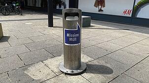 Das ist einer der 30 Unterflurmülleimer, die im Bereich der Singener Innenstadt verteilt sind und optimiert werden könnten.