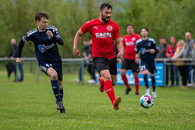 Bild 42: FC 08 Bad Säckingen feiert glücklichen 2:0-Derbysieg beim SV Obersäckingen &ndash; und wir haben Bilder!