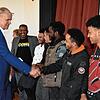 Geschäftsführer Bernd Löhle (von links) und Johannes Beyenne (pädagogischer Mitarbeiter des Kinderdorfs) gratulieren Toha Khan, Khodadad ...