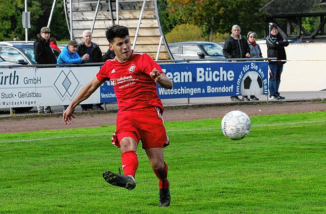 Bild 2: FC Grießen gewinnt bei der Spvgg. Wutöschingen mit 3:2 &ndash; und wir haben die Bilder!