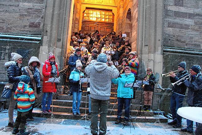 Bild 4: Schöner kann der Advent nicht sein: Bilder vom Adventsmarkt in Bonndorf