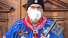 Erstmals in der langen Geschichte der Pfullendorfer Fasnet ist es nun &bdquo;Schultes&ldquo; Thomas Kugler gelungen, am Schmotzigen ...