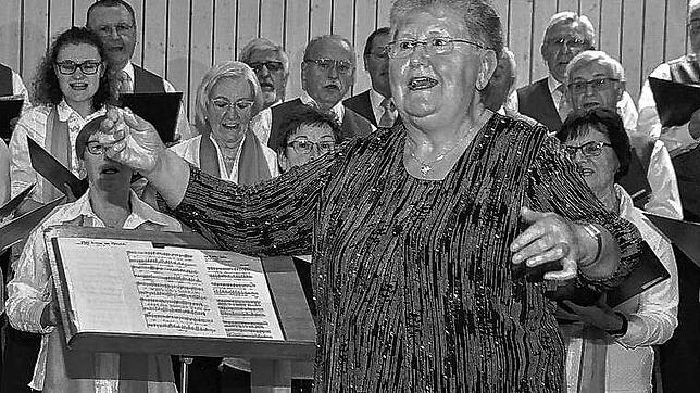 Karin Brogle ist im Alter von 71 Jahren gestorben. Sie verlieh vielen Chören eine Stimme, wie dem Singkreis Eggingen.