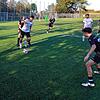 Vor allem in der ersten Halbzeit konnten sich die Fußballer der SG Marbach/Rietheim (weißes Trikot) in vielen Zweikämpfen behaupten.