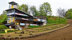 Viel Eigenarbeit steckt im Vereinsheim des MSC Schopfheim an der Dossenbacher Straße. Es wurde stetig erweitert. Foto: Edgar Steinfelder