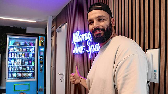 Inan Ödünc hat Ende Juli den Automaten-Späti am Landungsplatz eröffnet.
