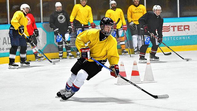 Neu und künftig Assistenzkapitän: Jakob Rütschle bringt Regionalliga-Erfahrung vom EHC Freiburg mit zum EHC Herrischried.