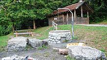 Vandalismus und Drogenkonsum: Immer wieder gibt es Probleme im Bereich der Grillhütte Gaiß, die östlich der B 500, an der ...