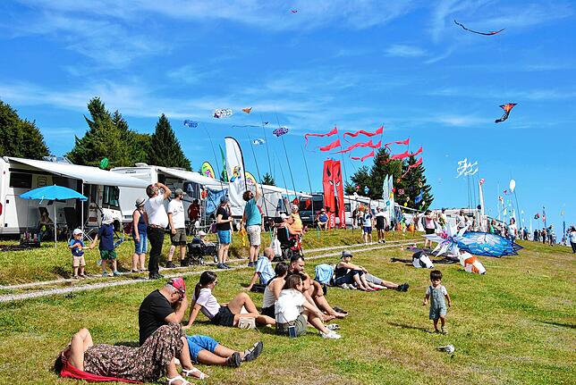 Bild 22: So schön war es auf dem Familiendrachenfest in Hütten