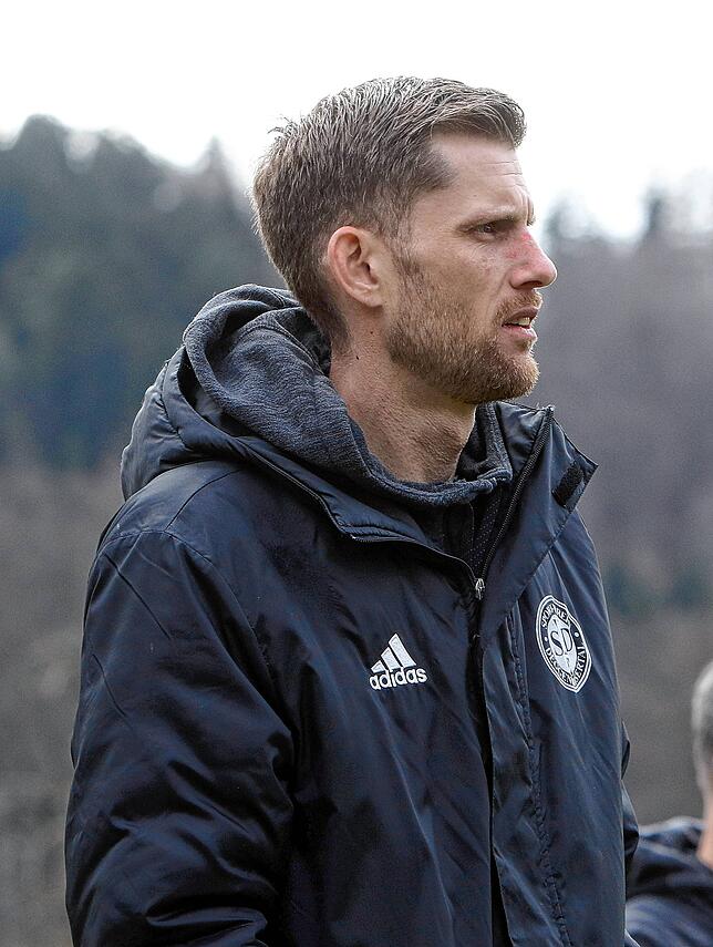 Bild 29: SV Deggenhausertal gewinnt Kellerderby gegen SG BAT mit 1:0. Wir waren mit der Kamera dabei!