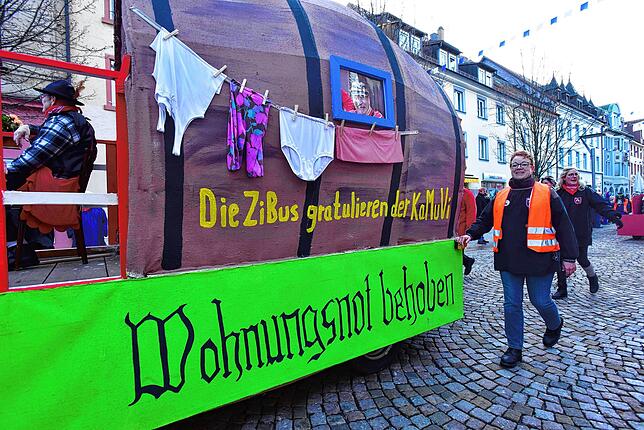 Bild 8: Fasnetsmontag: So schön feiert Villingen die Katzenmusik