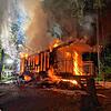 Brand Markdorf Waldkindergarten (Urheber FF Markdorf)Der Bauwagen des Waldkindergartens steht in Brand. Er brannte vollständig aus.