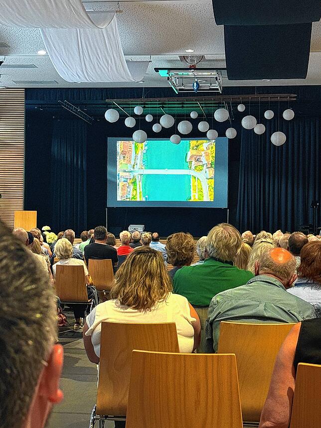 Bild 2: Die feierliche Eröffnung der Festivitäten in Hohentengen
