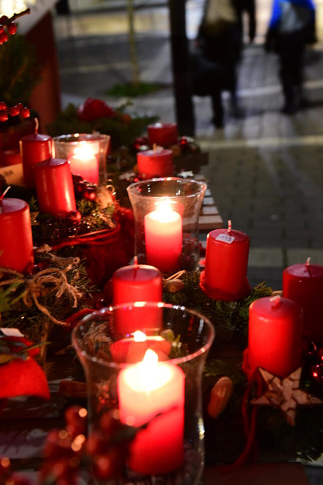 Die St. Georgener Innenstadt wird am Freitag, 26. November, mit vielen Lichtern illuminiert werden, wenn die Einzelhändler zur Nacht der ...