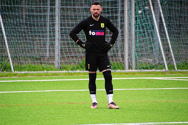 Bild 8: Der FC Pfaffenweiler trumpft gegen den FC Singen auf – wir haben die Bilder!
