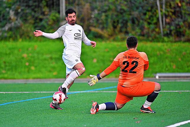 Bild 4: TuS Stetten besiegt den VfB Waldshut mit 6:0 – und wir haben Bilder!