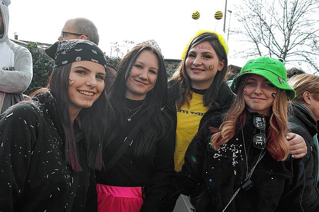 Bild 22: Bilder vom Narrensprung der Narrenzunft Seegockel in Friedrichshafen (1/3)