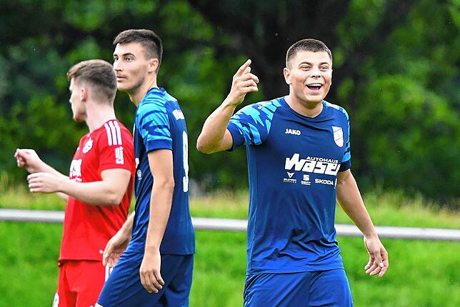 Bild 10: VfB Waldshut spielt 1:1 beim FSV RW Stegen &ndash; und wir haben Bilder!