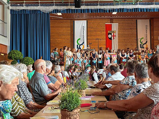 Bild 19: Buntes Programm und ausgelassene Stimmung in Orsingen-Nenzingen