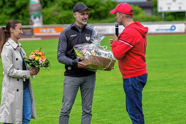 Bild 41: FC Tiengen 08 verabschiedet Trainer Erkan Kanli mit 1:0 gegen den SV Mundingen – wir haben Fotos!