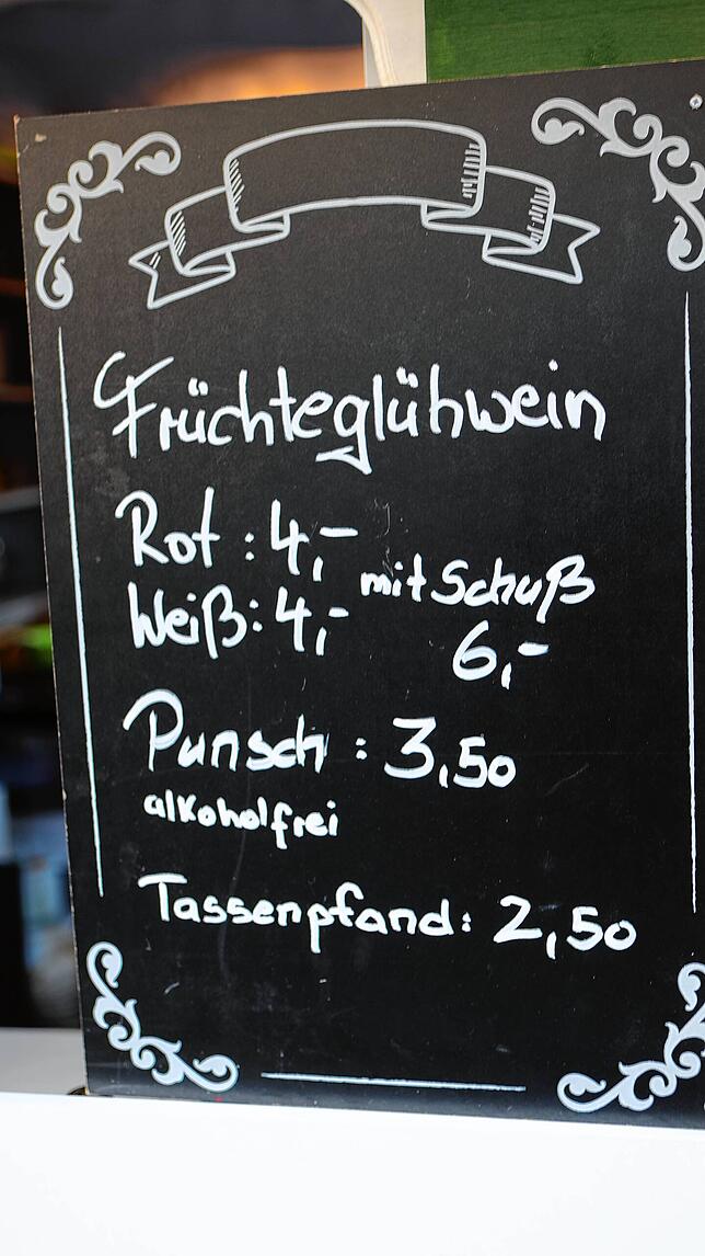 Bild 4: Wo gibt's den günstigsten Glühwein?