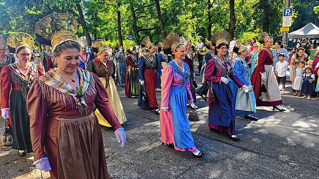 Bild 12: Bilder vom Trachtenbund Überlingen auf dem Oktoberfest München