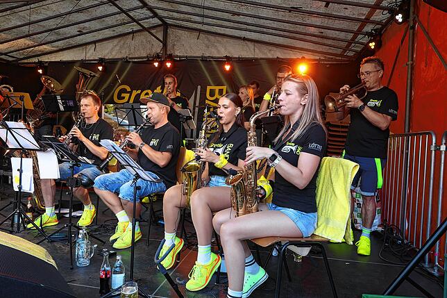 Bild 2: Es wird weiter gefeiert - alle Fotos vom Dettinger Dorffest am Samstag