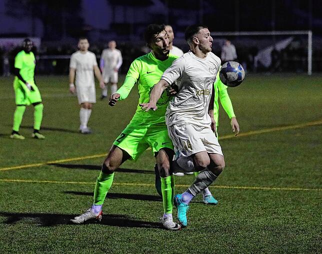 Bild 22: Unsere große Bildergalerie vom Landesliga-Spitzenspiel zwischen dem ESV Südstern und dem TSV Singen