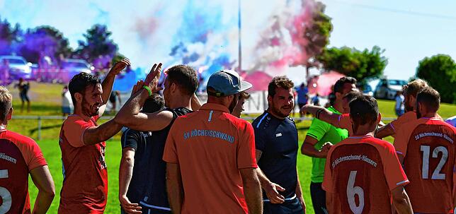Bild 43: SG Höchenschwand/Häusern steigt nach 4:0 gegen FC Erzingen II auf &ndash; und wir haben Bilder!